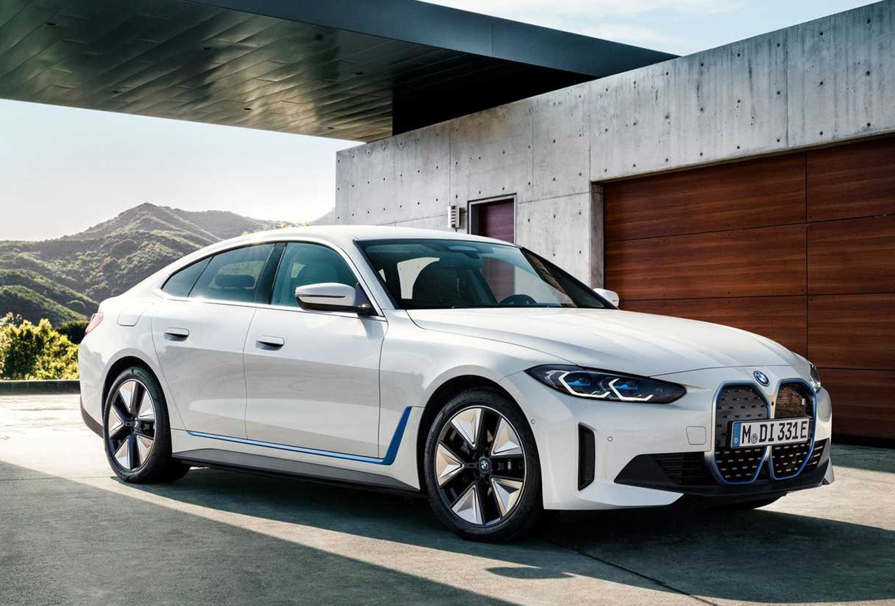 bmw-202284805-1644491129_1.jpg