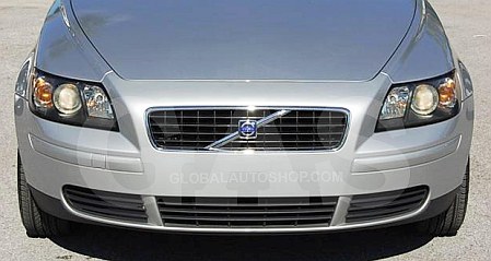 volvo_s40_2003_2006_chrome_grill_before.jpg